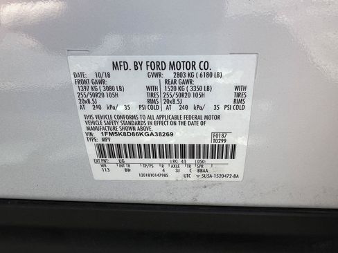 Used 2019 Ford Explorer XLT w/ Equipment Group 202A AWD/4WD image 54