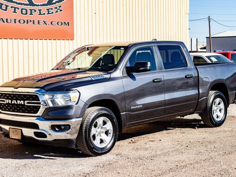 Used 2023 RAM 1500 Big Horn w/ Trailer Tow Group image 8