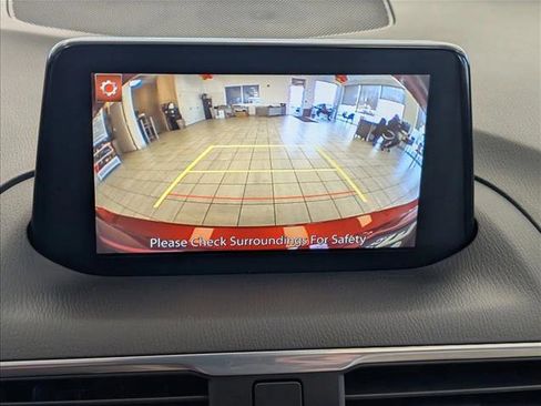 Used 2018 MAZDA MAZDA3 Grand Touring image 14