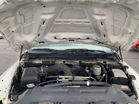 Used 2012 RAM 3500 ST w/ Trailer Brake Control Group image 17