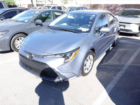 Certified 2025 Toyota Corolla LE FWD image 1