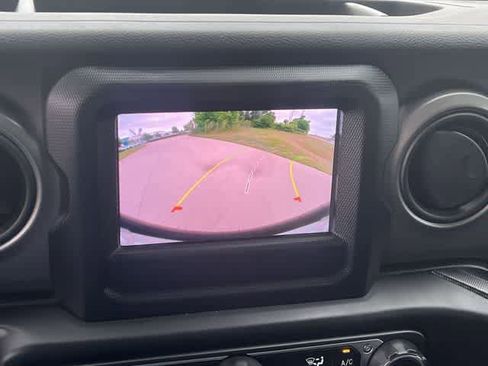 Used 2023 Jeep Wrangler Sport S image 26