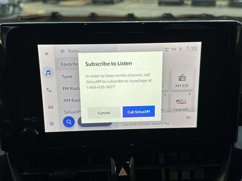 Used 2024 Toyota Corolla SE image 32