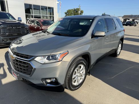 Used 2018 Chevrolet Traverse LT AWD/4WD image 33