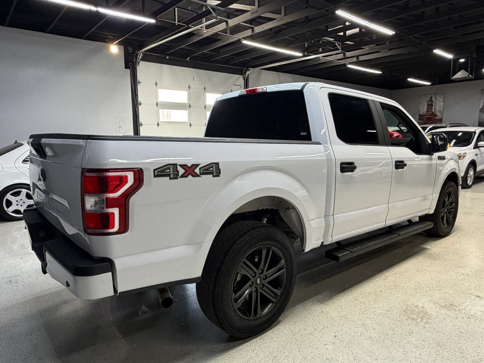 Used 2019 Ford F150 XL w/ Equipment Group 101A Mid AWD/4WD image 12