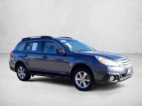 Used 2014 Subaru Outback 2.5i AWD/4WD image 6