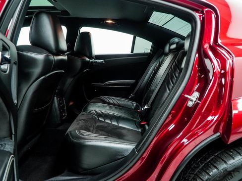 Used 2021 Dodge Charger SRT Hellcat w/ Harman/Kardon Audio Group image 39