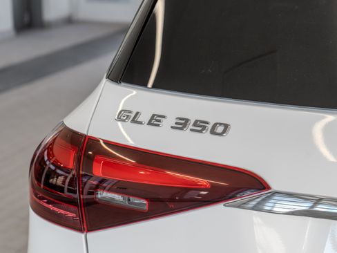 Certified 2024 Mercedes-Benz GLE 350 4MATIC image 22
