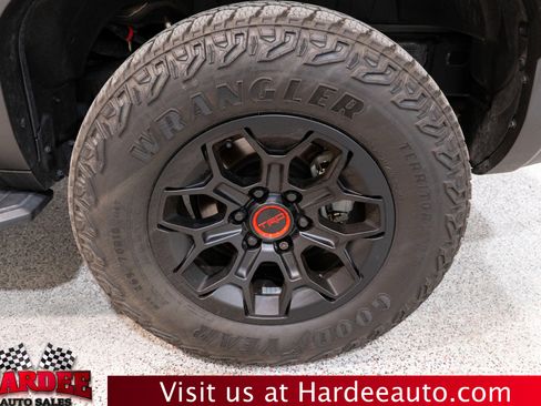 Used 2025 Toyota Land Cruiser w/ Premium Package AWD/4WD image 10