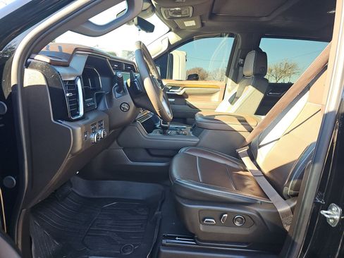 Used 2024 GMC Sierra 1500 Denali w/ Denali Reserve Package image 14