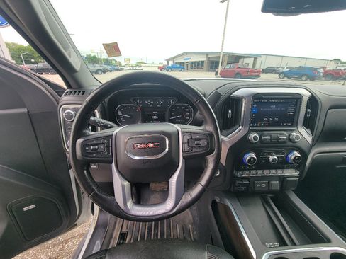 Used 2019 GMC Sierra 1500 SLT w/ SLT Premium Plus Package AWD/4WD image 12