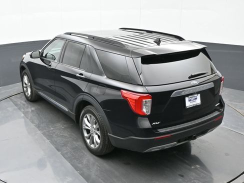 Used 2023 Ford Explorer XLT w/ Equipment Group 202A image 36