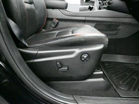 Used 2023 Dodge Durango GT AWD/4WD image 23