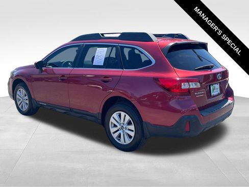 Used 2019 Subaru Outback 2.5i Premium AWD/4WD image 5