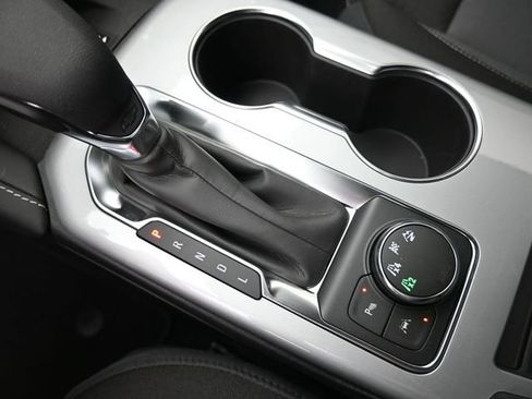 New 2026 Chevrolet Blazer LT w/ Convenience Package image 32