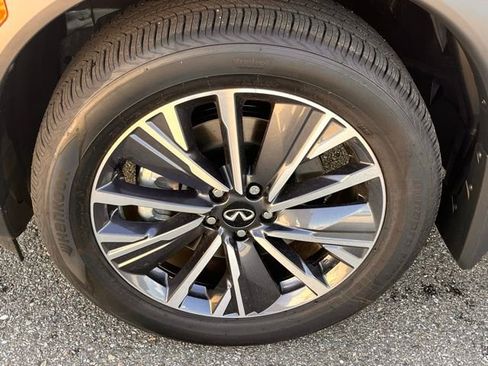 New 2026 INFINITI QX60 Luxe w/ Cargo Package image 30