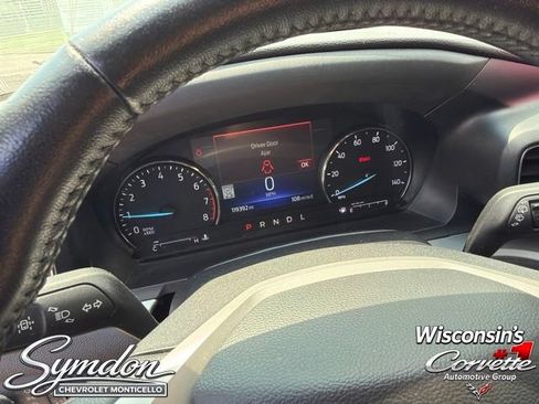 Used 2022 Ford Explorer XLT w/ Equipment Group 202A AWD/4WD image 11