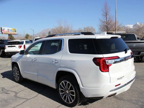 Used 2023 GMC Acadia Denali w/ Denali Ultimate Package image 2