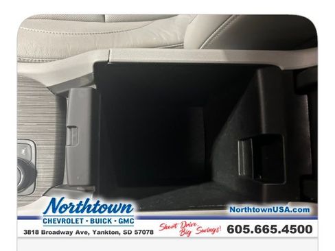 Used 2017 GMC Acadia SLT image 24