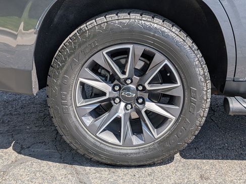 Used 2021 Chevrolet Tahoe Z71 image 11