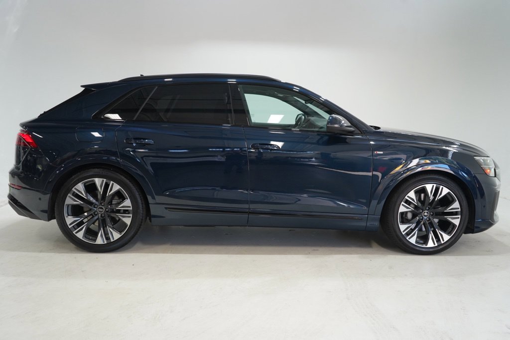 Used 2025 Audi Q8 Premium Plus AWD/4WD image 8