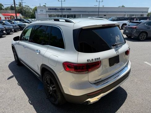 Used 2020 Mercedes-Benz GLB 250 4MATIC image 14