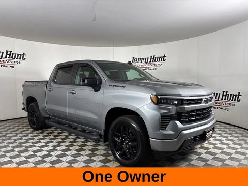 Used 2023 Chevrolet Silverado 1500 RST w/ Rally Edition AWD/4WD image 4