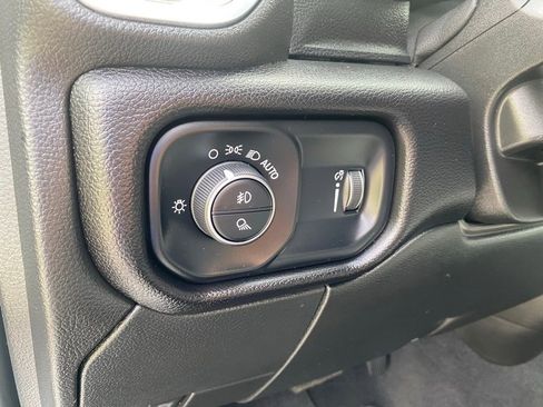 Used 2024 RAM 2500 Big Horn w/ Bed Utility Group AWD/4WD image 17