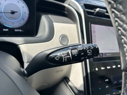 Used 2022 Hyundai Tucson Limited FWD image 23