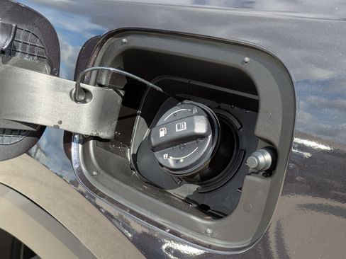 New 2025 Kia Telluride EX image 19