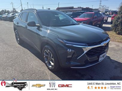 New 2026 Chevrolet Trax LT w/ Sunroof Package