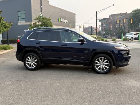Used 2014 Jeep Cherokee Limited AWD/4WD image 7