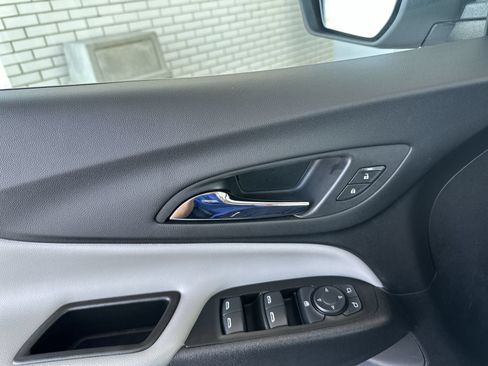 Certified 2022 Chevrolet Equinox LT FWD image 24