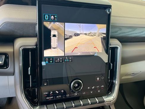 New 2026 GMC Yukon Denali w/ Sun & Power Step Package image 9