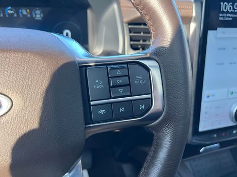 Used 2024 Ford Expedition King Ranch image 38