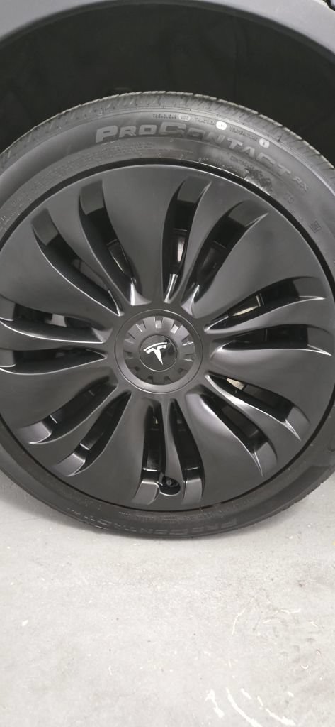 Used 2025 Tesla Model Y Long Range AWD/4WD image 7