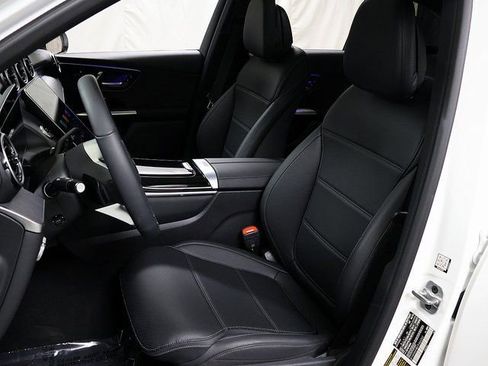 Certified 2026 Mercedes-Benz GLC 300 4MATIC image 10