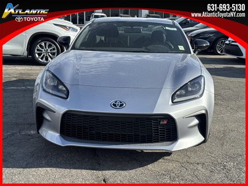 New 2026 Toyota GR86 Premium image 2