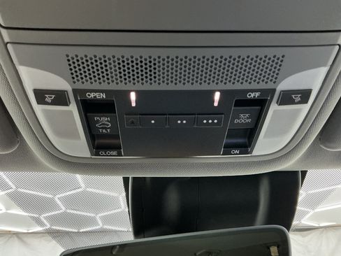 Used 2019 Acura MDX FWD image 39