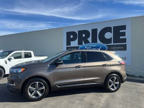 Used 2019 Ford Edge SEL w/ Equipment Group 201A image 2