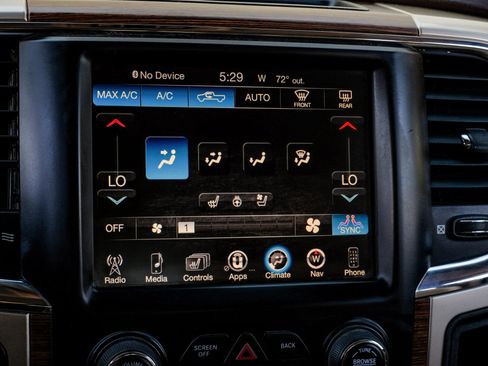 Used 2015 RAM 1500 Laramie w/ Convenience Group image 40