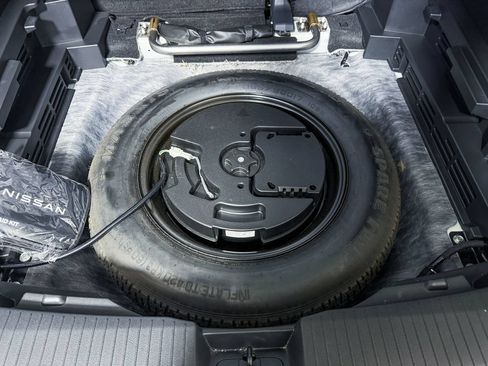 Certified 2022 Nissan Rogue SV AWD/4WD image 39