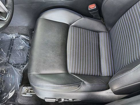 Used 2022 Toyota RAV4 XSE w/ XSE Grade Weather Package AWD/4WD image 26