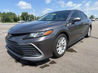 Used 2022 Toyota Camry LE FWD video 2