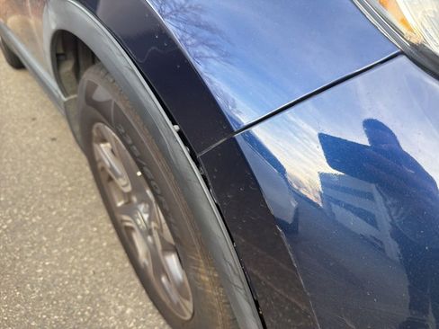 Used 2017 Honda CR-V EX image 3