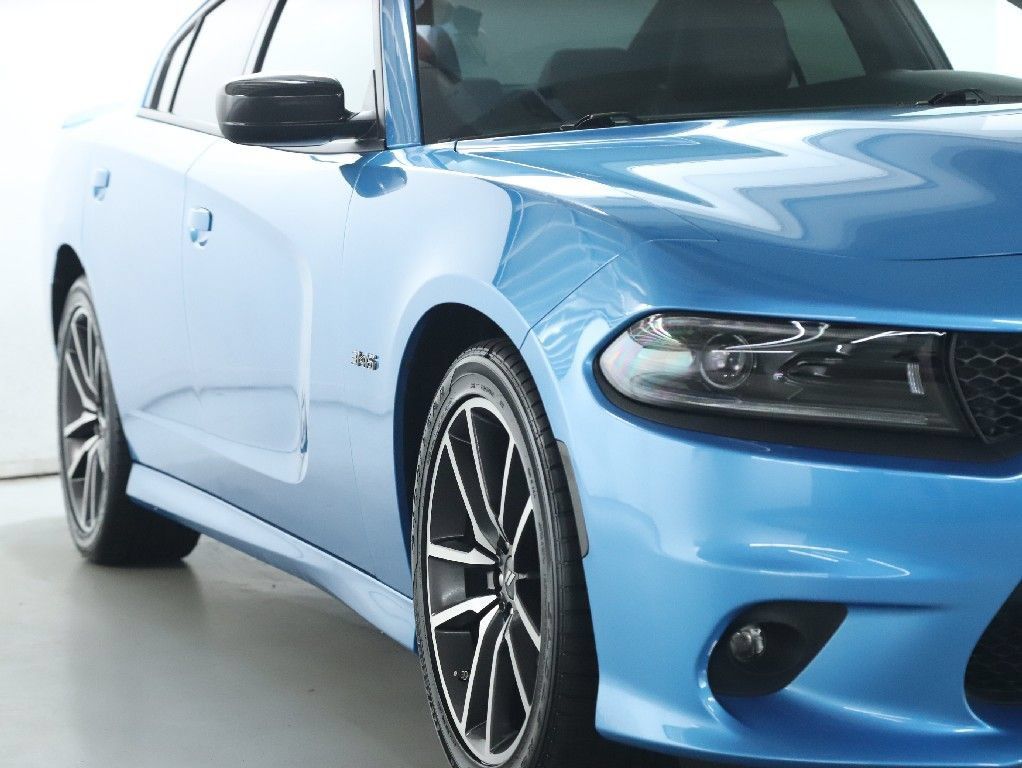 Used 2023 Dodge Charger R/T w/ Plus Group RWD image 8