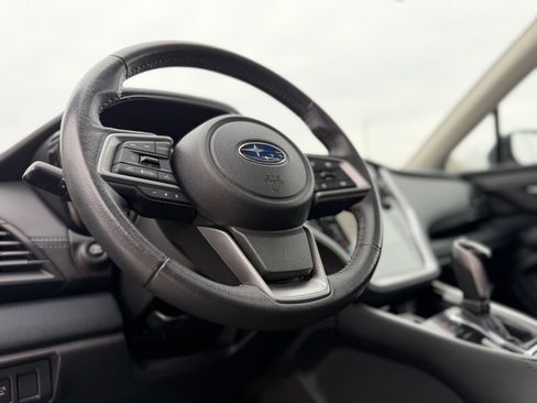 Used 2023 Subaru Outback Premium image 16