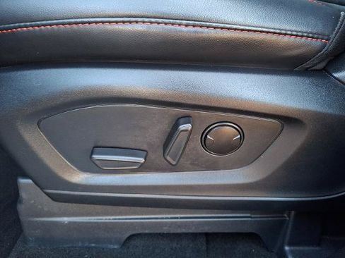 Certified 2025 Ford Explorer ST-Line AWD/4WD image 15
