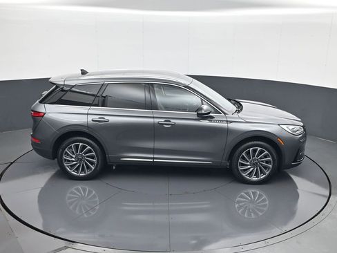 Used 2023 Lincoln Corsair Reserve w/ Equipment Group 201A image 16