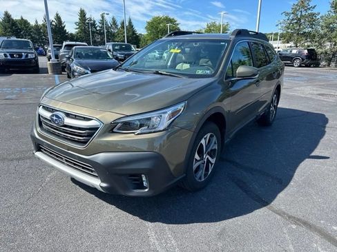 Used 2021 Subaru Outback Limited w/ Popular Package #2 AWD/4WD image 3